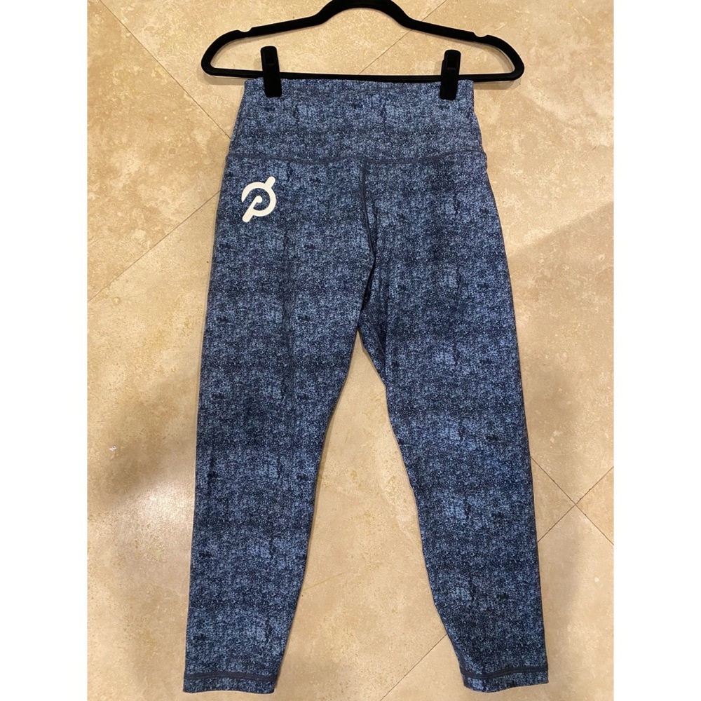 Peloton Cadent Cropped Legging Size M